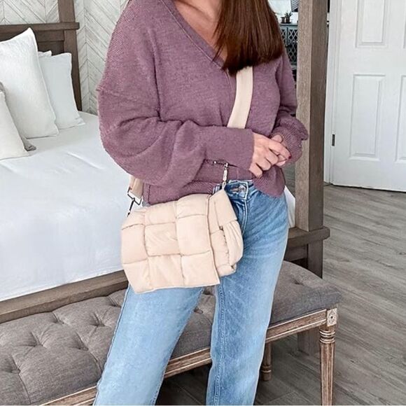 New puffer crossbody shoulder handbag purse neutral designer-look tan gold-tone - Picture 2 of 14